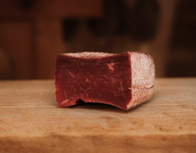 Viande des Grisons authentique « Flache nuss », demi-pièce, sous vide
